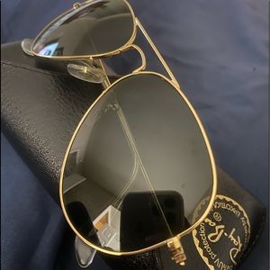 Ray ban aviator sunglasses